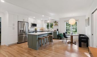 2789 Colony Rd, Ann Arbor, MI 48104