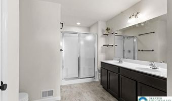 312 Redclover Ln, Allentown, PA 18104