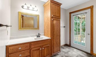 1218 4th Ave SE, Austin, MN 55912