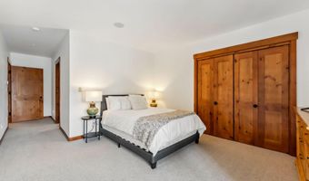 268 Bachelor Rdg, Avon, CO 81620