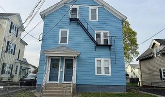 13 Elizabeth St 3, Cumberland, RI 02864