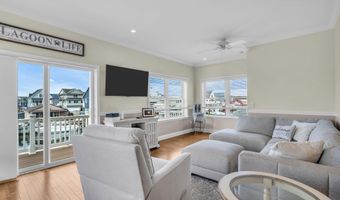 210 Longview Dr, Bayville, NJ 08721