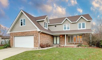 1560 W Squire Ln, Addison, IL 60101