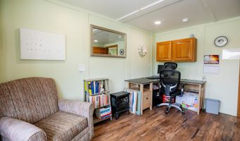 875 Hammond St, Bangor, ME 04401