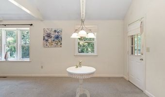 35 Chandler Dr 35, Atkinson, NH 03811
