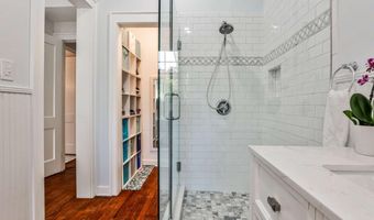 8 Exeter, Avondale Estates, GA 30002