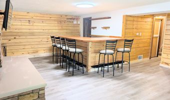 202 North Ln, Albert Lea, MN 56007