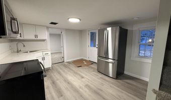 10 Greenleaf Ct, Belmont, NH 03220