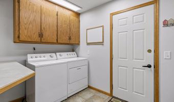 13437 Georgia Cir, Apple Valley, MN 55124