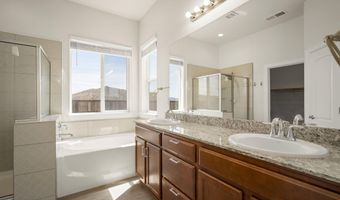 763 Seabiscuit Dr, Fernley, NV 89408