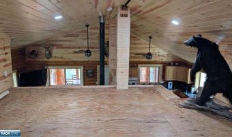 8854 River Dr, Angora, MN 55703