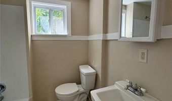 141 Fulton St, Akron, OH 44305