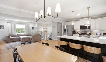64 Woodland Rd, Bayville, NJ 08721