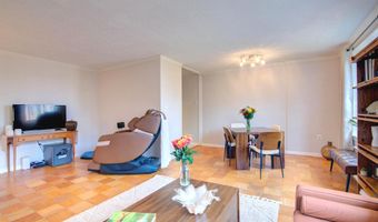 3000 SPOUT RUN Pkwy C603, Arlington, VA 22201