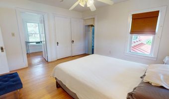 21 Fern St, Bangor, ME 04401