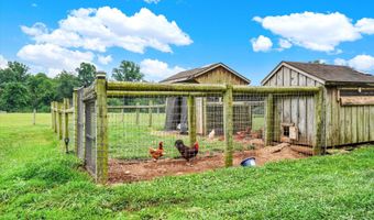 8272 WOODBINE Rd, Airville, PA 17302