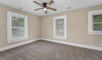 1028 Dearborn St, Augusta, KS 67010