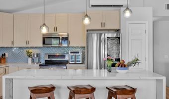 66 Laumakani Loop, Kihei, HI 96753
