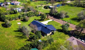 407 Quincy Ave, Alto, TX 75925