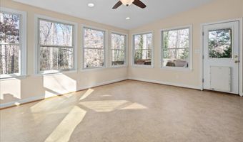 4302 ADRIENNE Dr, Alexandria, VA 22309