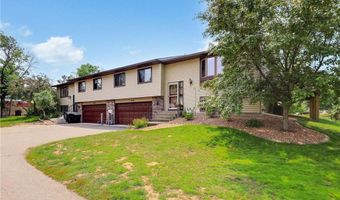3636 15th Avenue Ct, Anoka, MN 55303