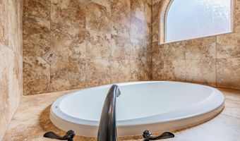 1015 Datura Dr, Alamogordo, NM 88310