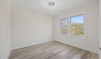 175 Brennan Concourse, Bayville, NJ 08721