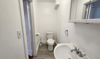 112 N. State St, Athens, WV 24712