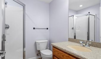 17 Foster Ln, Bella Vista, AR 72715
