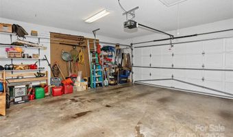6 Oak Grove Rd, Arden, NC 28704