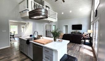 285 Tom White Rd, Big Sandy, TN 38221