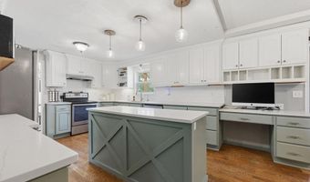 4645 N Hillcrest St, Bel Aire, KS 67220