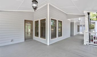 100 Little Ridge Rd, Berkeley Lake, GA 30096