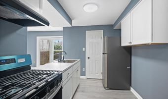 37 2ND Ave, Claymont, DE 19703