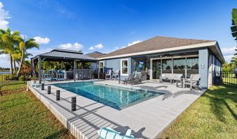 5822 SILVER SUN Dr, Apollo Beach, FL 33572