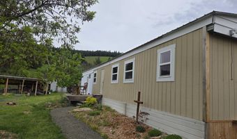 1521 Summitview Dr, Ahsahka, ID 83520