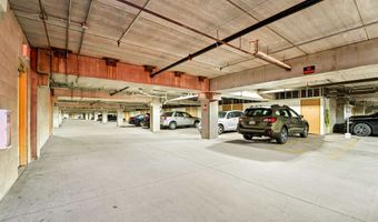 400 N RICHMOND St 323, Appleton, WI 54911