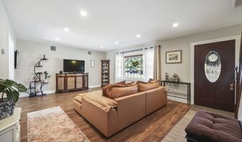 47 Overlea Ln, Aberdeen, NJ 07747