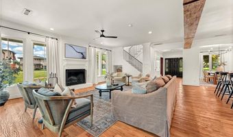 103 NE 7th St, Bentonville, AR 72712