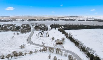 379501 N SHORE Dr, Aberdeen, SD 57401