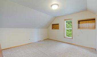 19860 LELAND Rd, Oregon City, OR 97045