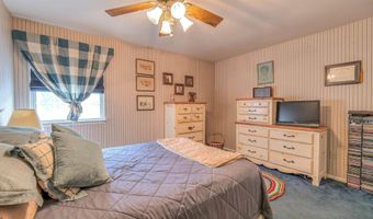 201 Creek Ct, Absecon, NJ 08201