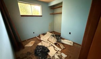 14 Pleasant Valley Ter, Arnold, MO 63010