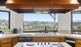 27619 High Vista Dr, Escondido, CA 92026