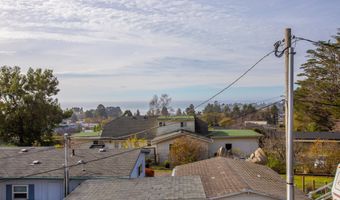 16281 CHAPMAN Ln, Brookings, OR 97415