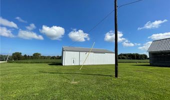 8279 Baumhart Rd, Vermilion, OH 44089