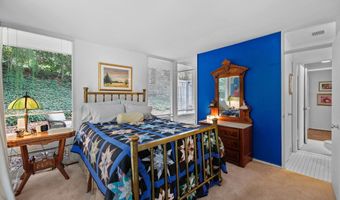 2313 GLASGOW Rd, Alexandria, VA 22307