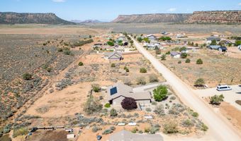 881 W SMITHSONIAN Way, Apple Valley, UT 84737