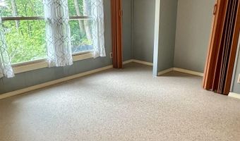 4 Reservoir Rd, Brattleboro, VT 05301