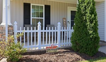 322 Tamarack Dr, Ayden, NC 28513